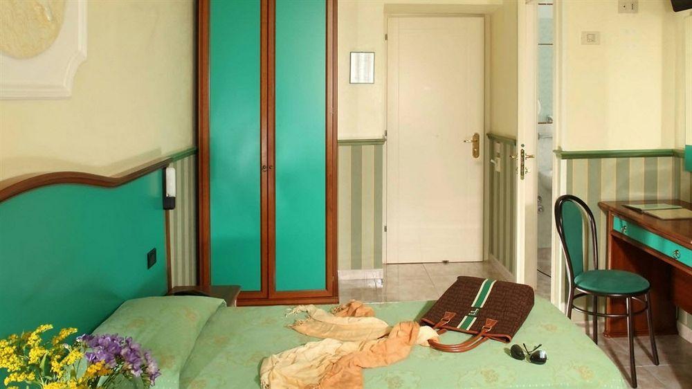 Hotel Dorica Ρώμη Εξωτερικό φωτογραφία