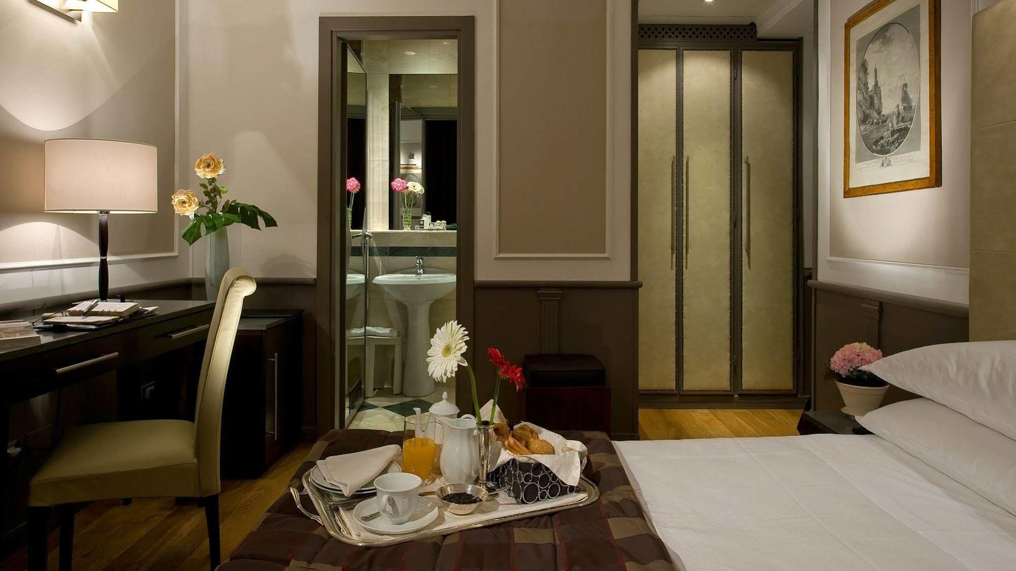 Hotel Dorica Ρώμη Εξωτερικό φωτογραφία